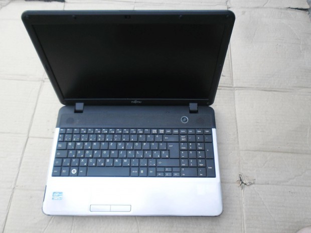 Fujitsu Lifebook A531 i3 laptop