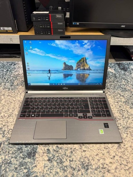 Fujitsu Lifebook E754 I7 laptop (Intel i7-4712MQ 8X3300Mhz, 8GB DDR3)