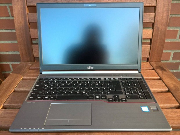 Fujitsu Lifebook E756 I7-6600U - 32Gb rammal