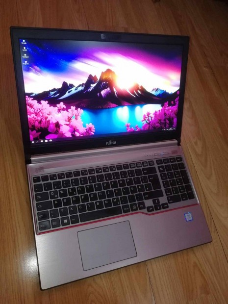 Fujitsu Lifebook E756 i7-6500U/8GB DDR4/256SSD/15.6"FHD