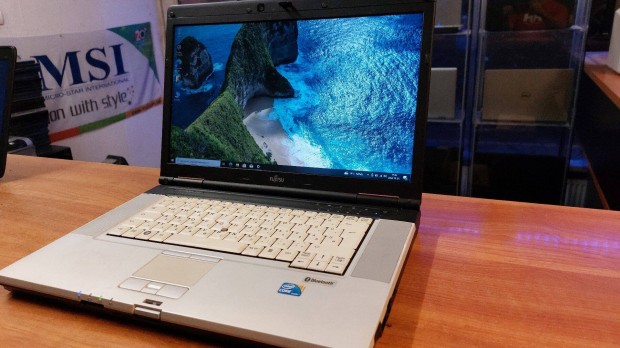 Fujitsu Lifebook E780 (i7, 120 SSD, 8 GB, HD)!