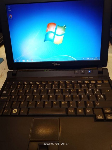 Fujitsu Lifebook P7230 10,6"-es laptop