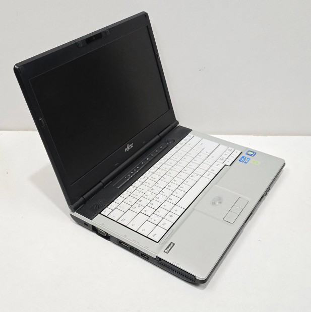 Fujitsu Lifebook S751, 14" HD Kijelz, i3-2330M CPU, 4GB DDR3, 128GB S