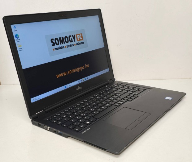 Fujitsu Lifebook U757, 15,6" FHD , I3-7100U CPU, 16GB DDR4, 256GB SSD,