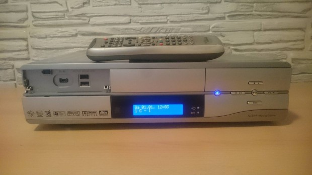 Fujitsu Siemens Activy Media Center HDD DVD felvevő, recorder, táv