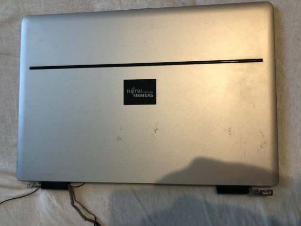 Fujitsu Siemens Amilo PA2510 bontás