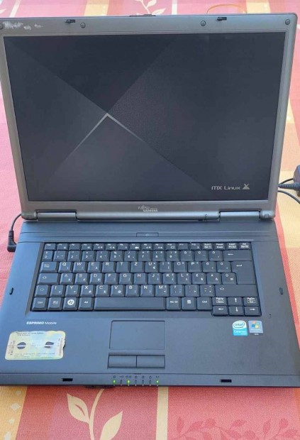 Fujitsu Siemens Esprimo Mobile V5535 laptop