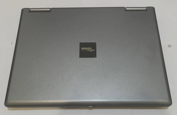 Fujitsu Siemens Esprimo V5515 laptop, 160 GB HDD 3 GB RAM, gyári töltő