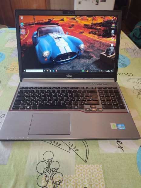 Fujitsu e753 i5 laptop