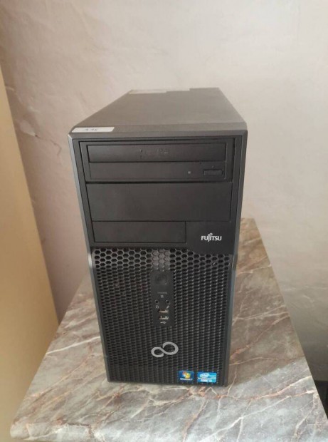 Fujitsu i3 PC elad