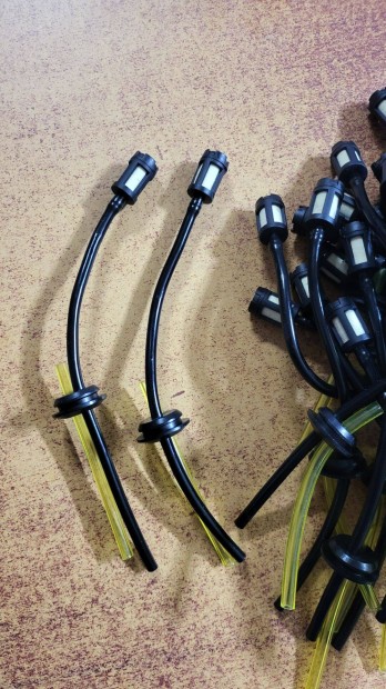 Fűkasza benzincső üzemanyagcső szűrővel gumigyűrűvel 100db