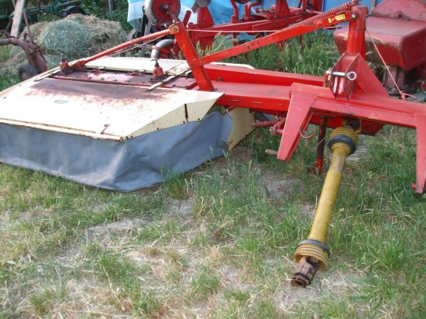 Fűkasza pz 210 cm fűkasza megkimélt