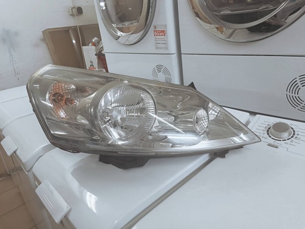 Fül sérült újszerű 2010es Fiat Scudo jobb első lámpa
