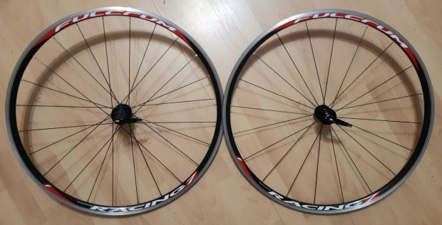 Fulcrum Racing 7 országúti kerékszett, újszerű!