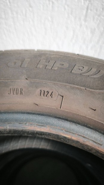 Fulda HP2 ny�ri gumi 195/65 r15 24-es �vj�rat 8mm profilm�lys�ggel 4db