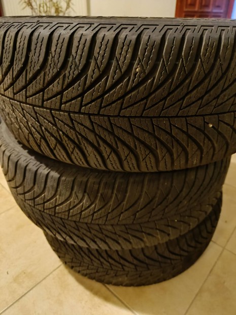 Fulda ngyvszakos gumi 195/55 R16