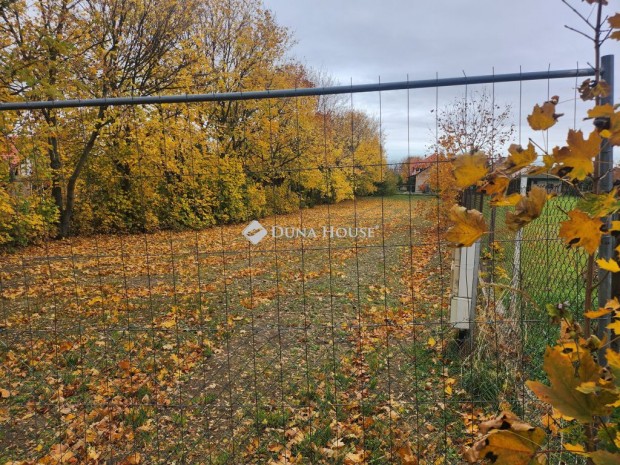 F�lei elad� 1169 nm-es telek