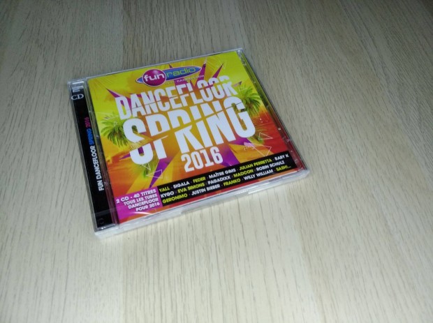 Fun Dancefloor Spring 2016 / 2 x CD (Bontatlan)