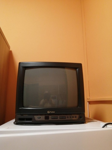 Funai tv elad