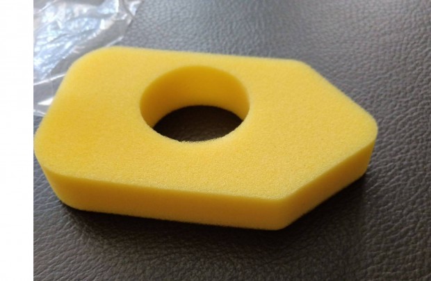 Fűnyíró motor szivacs levegőszűrő légszűrő új 13x7,2x3 cm