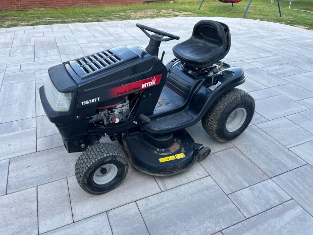 Fnyir traktor MTD155/107T