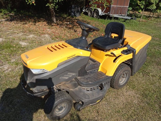 Fnyr traktor, Stiga Estate Special, Honda motor, 1 ves