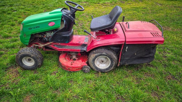 Fnyrtraktor MTD 2007