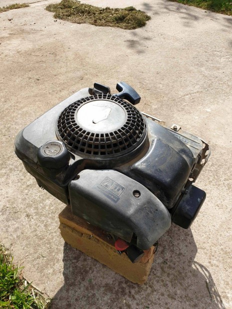 Fnyrtraktor motor, benzinmotor, briggs