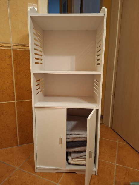 Frdszoba szekrny