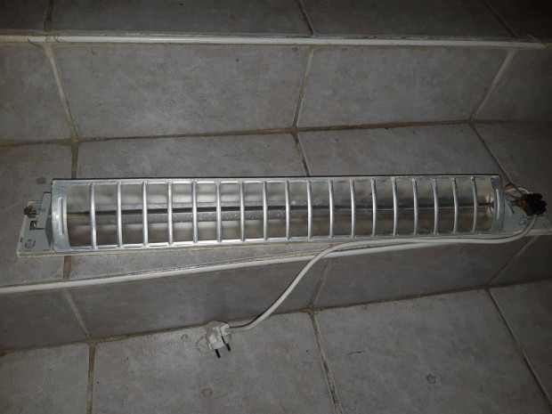Frdszobai fali vagy mennyezeti hsugrz 1000W