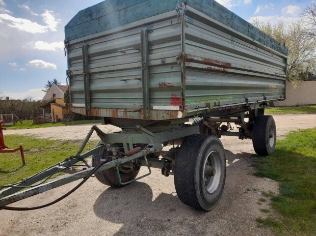 Furman 14 tonn�s p�tkocsi