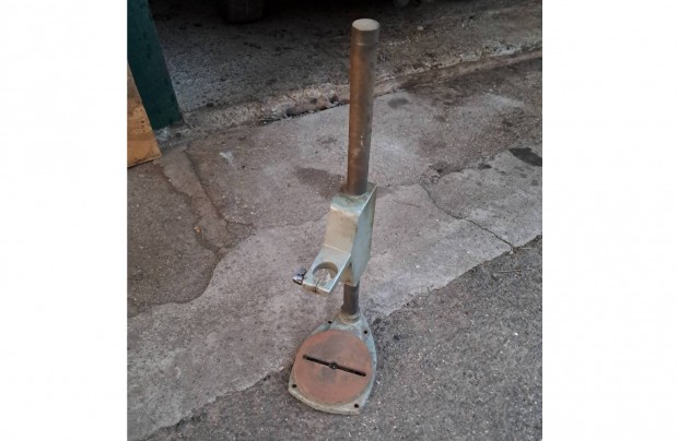 Fúróállvány, oszlopos fúró állvány