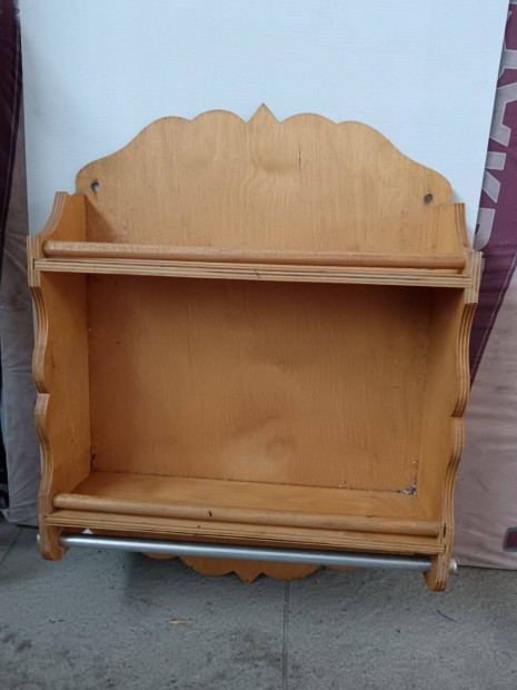 F�szertart�polc fali