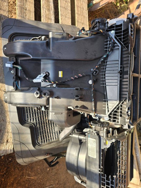 F�t�s box alkatr�sz benzines chevrolet cruze