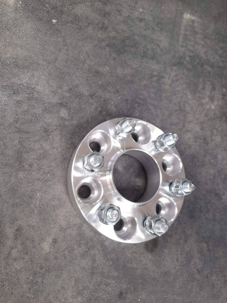 Fut�m� sz�les�t� 6x114,3 cb66,1