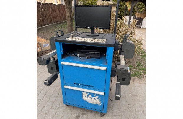 Fut�m��ll�t�, haszn�lt fut�m� �ll�t� 8 szenzoros Ravaglioli TD1700