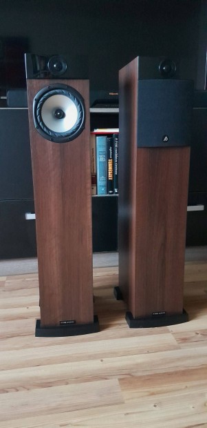 Fyne Audio F302