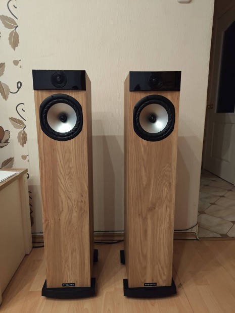 Fyne audio F302 hangfalpr