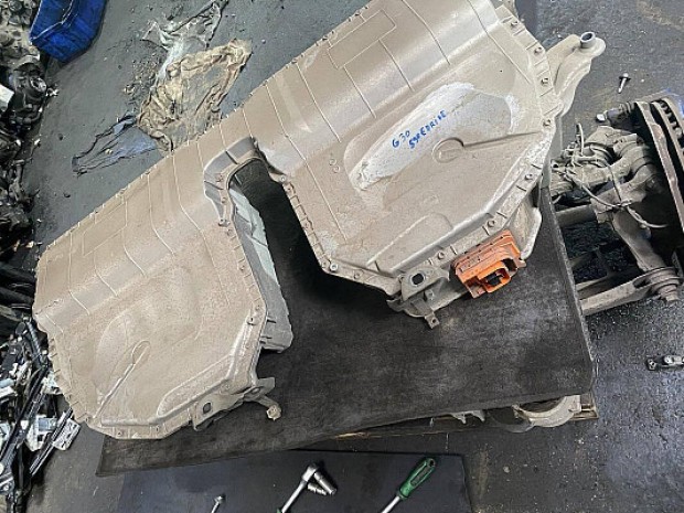G30 G31 hibrid akksi