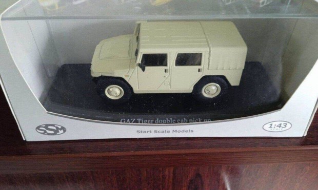 GAZ-233002 Tiger "SSM"kisauto modell 1/43 Elad