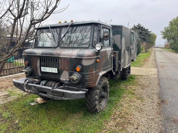 GAZ 66 katonai "bunker"