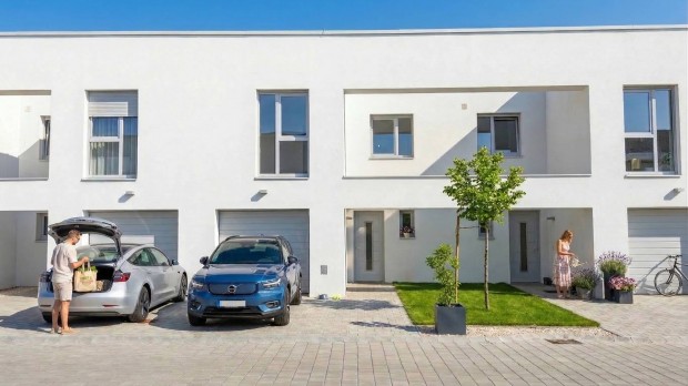 GCT (4B-008) - Napelem opci� - �j �p�t�s�, H�szivatty�s, Z�ld Otthonok