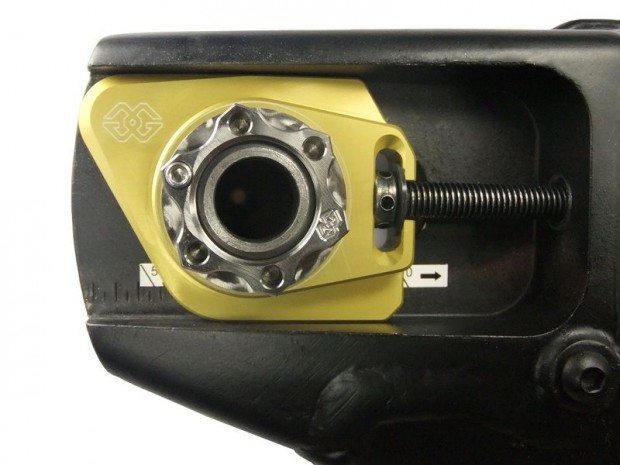 GILLES TOOLING AXB lncfesztk arany Suzukihoz