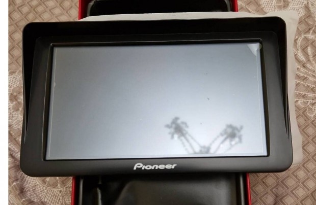 GPS Navigáció Pioneer nagyképernyős eladó