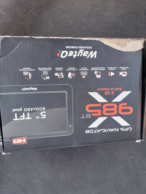 GPS gyári dobozában