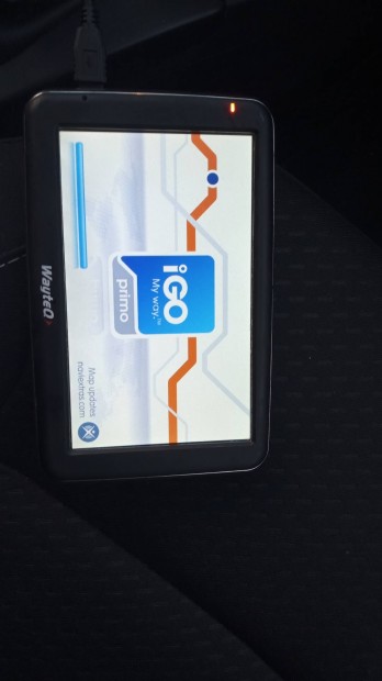 GPS navigci elad 