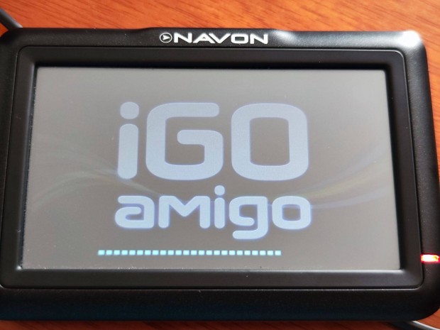 GPS navigációs készülék Navon N560 TMC igo amigo Európa (NV-N560EU)