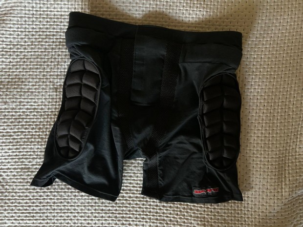 GP.Pro protektor short , motoros protektoros nadrág , cross , L es