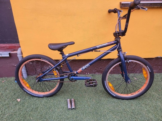 GT bike gtbikes Performer est.74 retro szép állapotú 20" BMX kerékpá