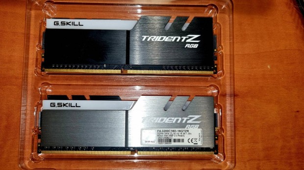 G.Skill memria 2x8 Gb elad 3200mhz/16Cl